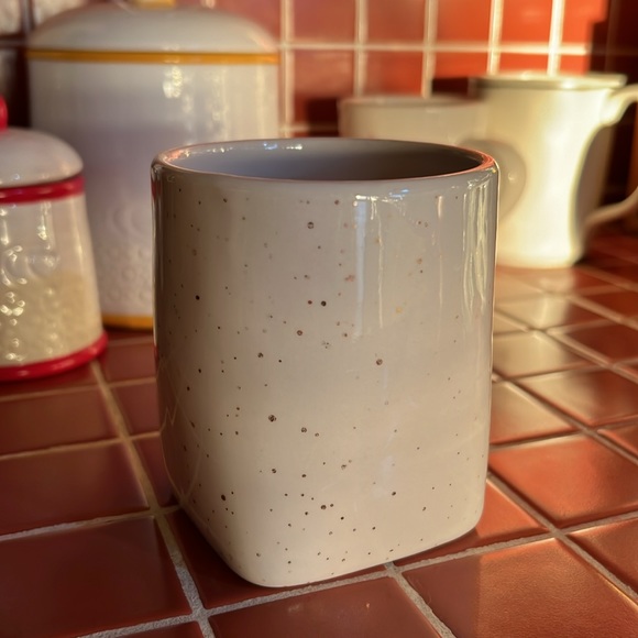 Gilded G Shapes Mug Gold Specked Anthropologie Coffee Anthropologie
Monogram Mug - Picture 3 of 5